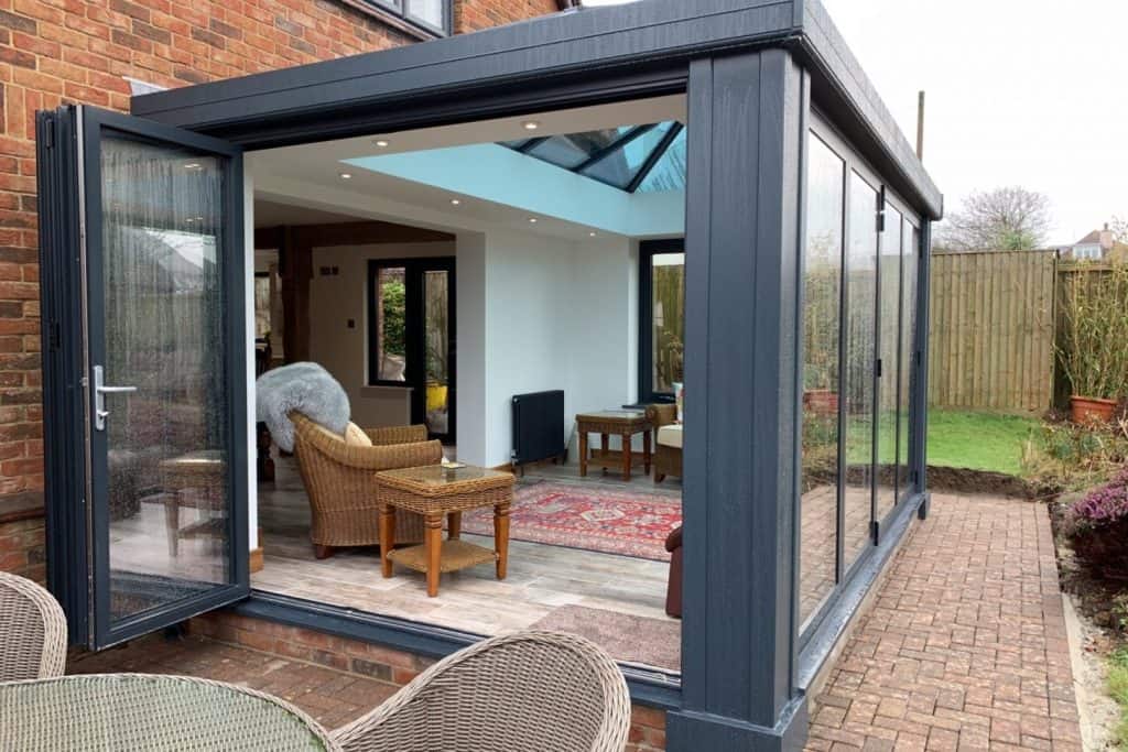 can you paint upvc windows