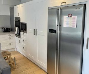 KITCHEN CABINET SPRAY PAINTERS